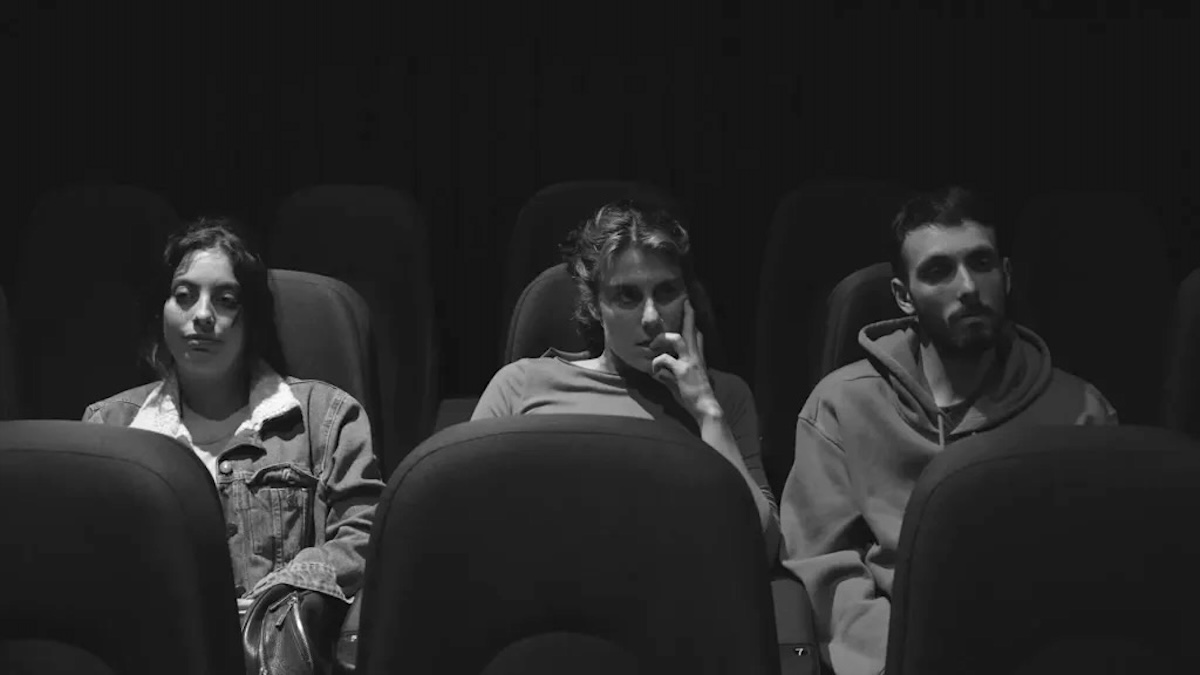 La amiga de mi amigo